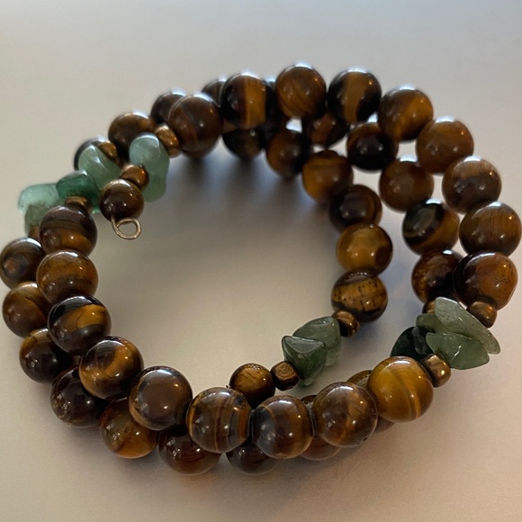 Jade and tigers eye one size coil wrap Vintage Brown and Green Beaded Bracelet - Picture 3 of 4